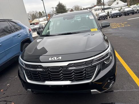 Used 2024 Kia Seltos S image 8
