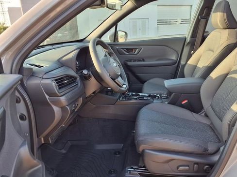 New 2026 Subaru Forester Premium AWD/4WD image 7