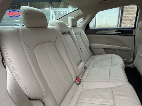 Used 2017 Lincoln MKZ Reserve w/ Climate Package image 25