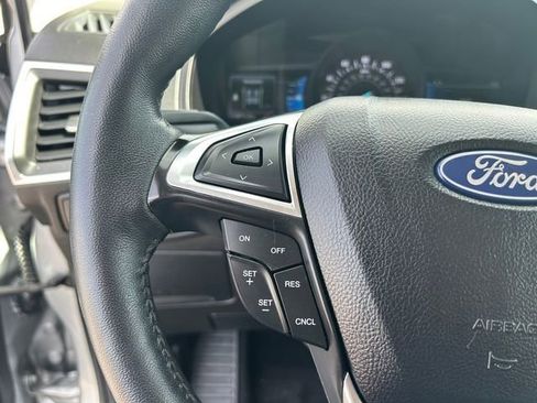 Used 2024 Ford Edge Titanium AWD/4WD image 24