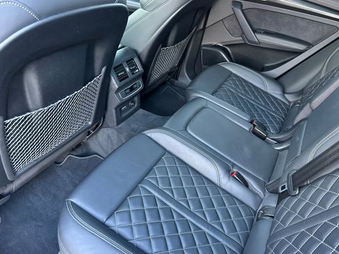 Used 2021 Audi SQ5 Premium Plus w/ Premium Plus Package image 12