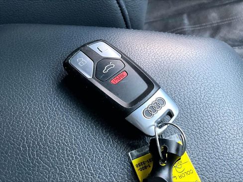 Used 2018 Audi A4 2.0T Premium Plus image 14