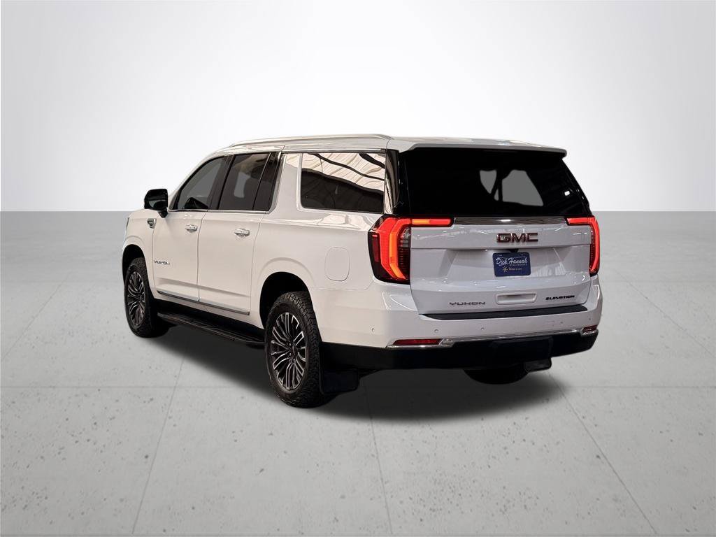 Certified 2025 GMC Yukon XL Elevation AWD/4WD image 15