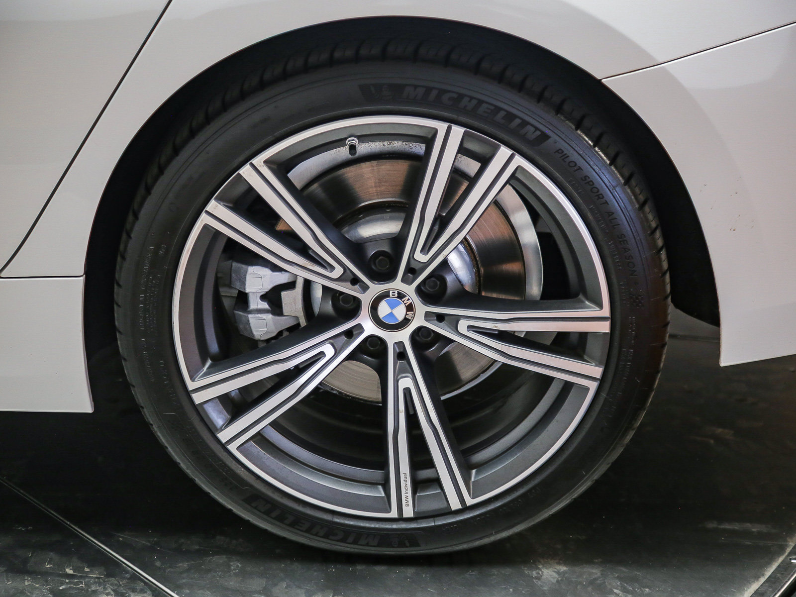 Used 2023 BMW 330i Sedan w/ Driving Assistance Package RWD image 10