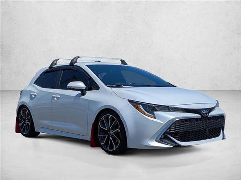Used 2022 Toyota Corolla XSE w/ Carpet Mat Package (TMS) FWD image 3