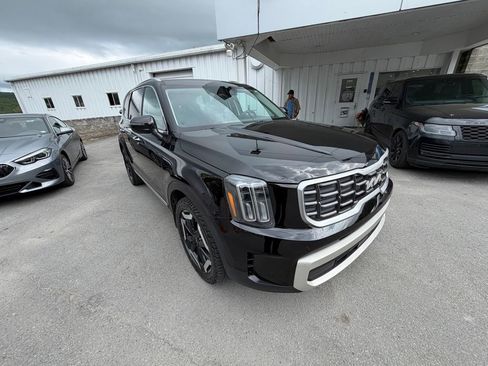 Used 2024 Kia Telluride S AWD/4WD image 7