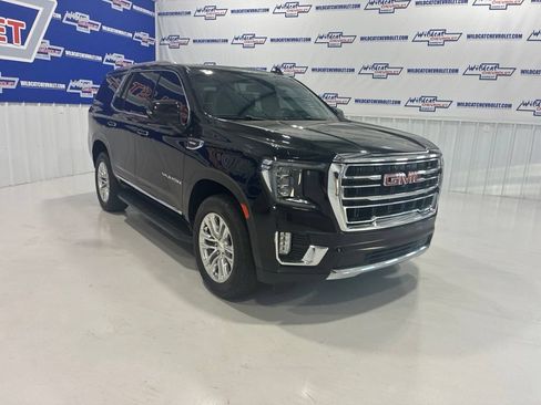 Used 2021 GMC Yukon SLT w/ SLT Premium Package AWD/4WD image 8