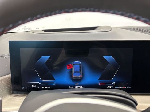 Used 2024 BMW X7 M60i AWD/4WD image 28