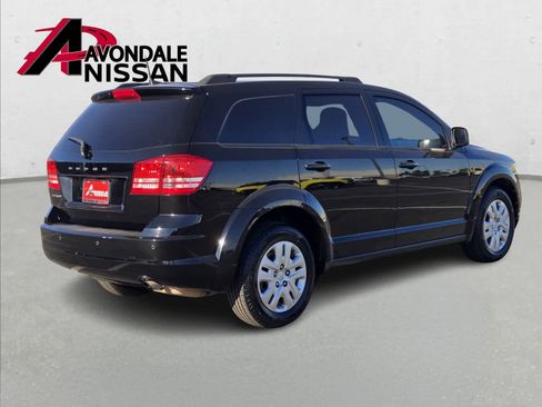 Used 2020 Dodge Journey SE w/ SE Popular Equipment Group image 7
