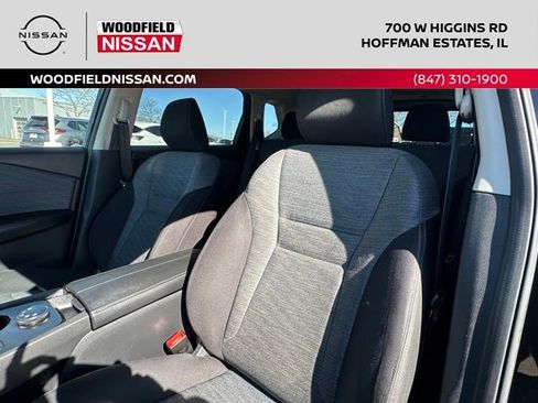 Certified 2021 Nissan Rogue S image 26