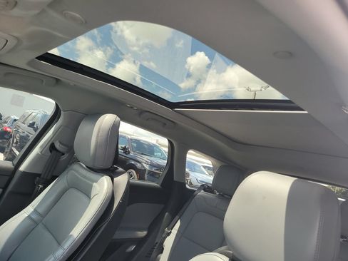 Used 2020 Lincoln Corsair FWD image 18