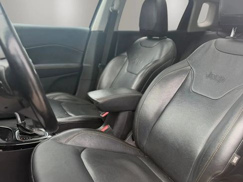Used 2020 Jeep Compass Limited AWD/4WD image 11