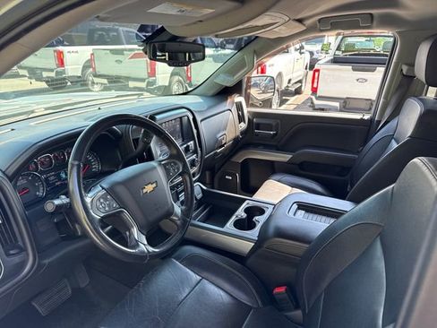 Used 2017 Chevrolet Silverado 1500 LTZ Z71 w/ LTZ Plus Package AWD/4WD image 18