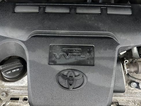 Used 2016 Toyota RAV4 LE AWD/4WD image 7