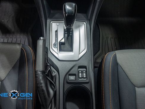 Used 2020 Subaru Crosstrek 2.0i Premium w/ Moonroof Package 2 image 23