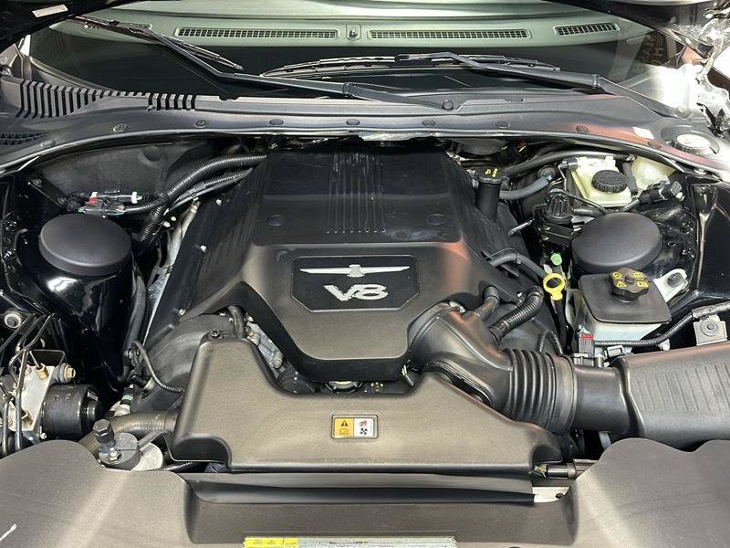Used 2005 Ford Thunderbird RWD image 54