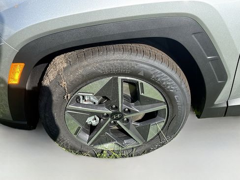 New 2026 Hyundai Tucson SEL image 24