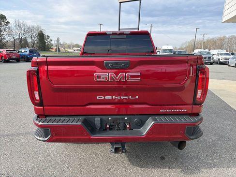 Used 2022 GMC Sierra 2500 Denali image 6