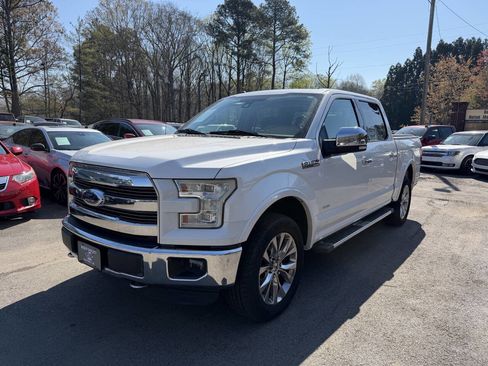 Used 2016 Ford F150 Lariat w/ Equipment Group 502A Luxury image 1