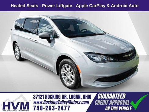 Used 2023 Chrysler Voyager LX FWD image 1