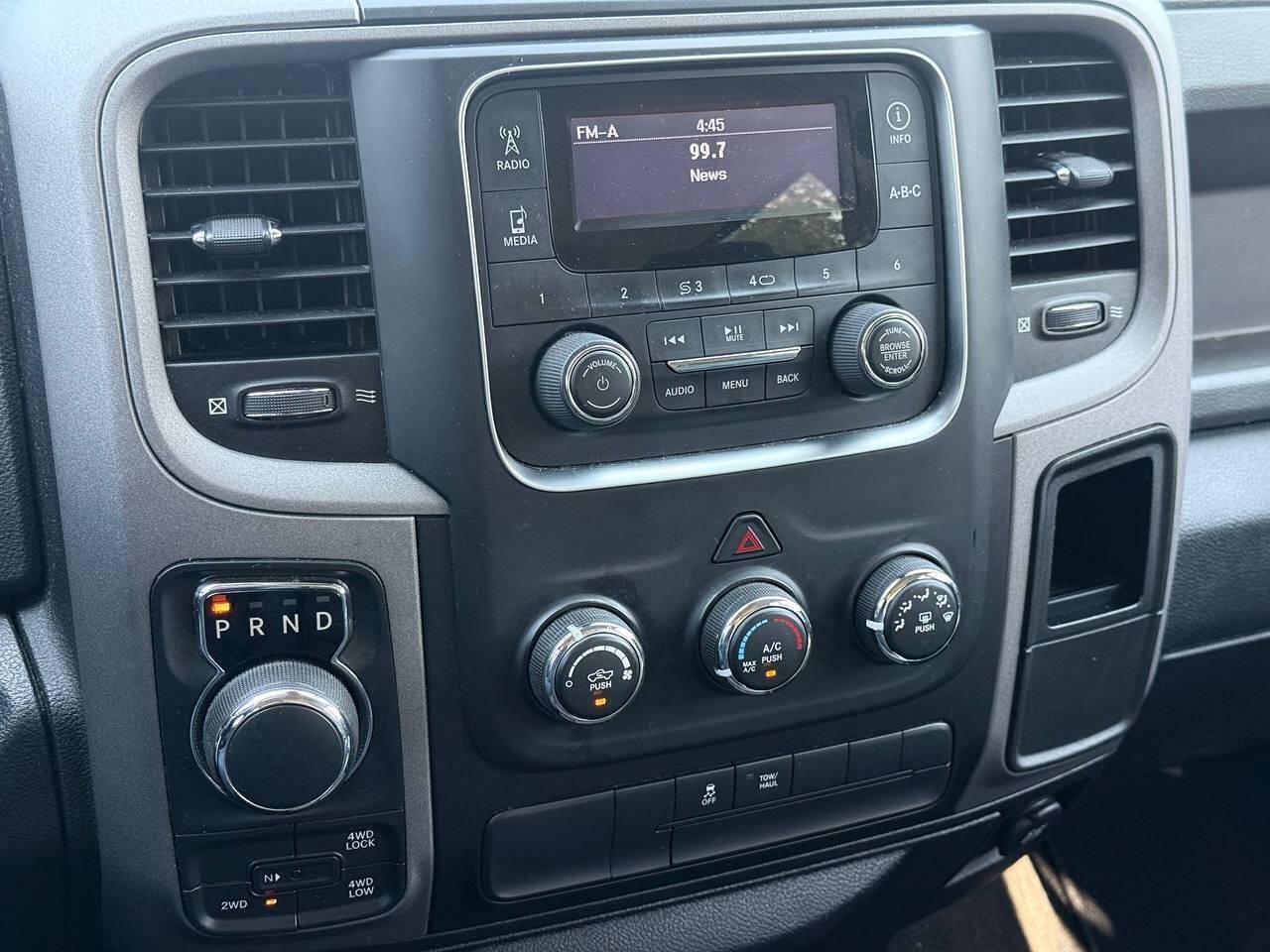 Used 2016 RAM 1500 Express w/ Popular Equipment Group AWD/4WD image 27