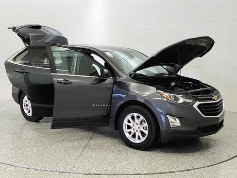 Used 2021 Chevrolet Equinox LT FWD image 9