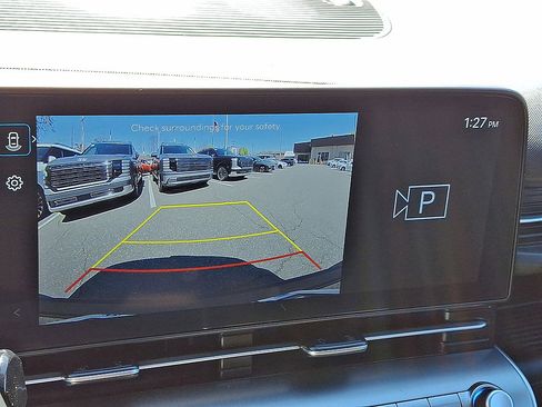 Certified 2024 Hyundai Kona SEL AWD/4WD image 15