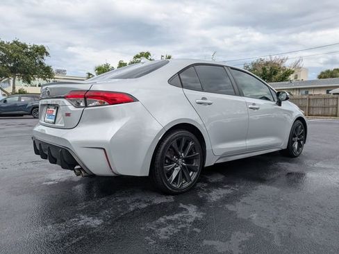 Used 2024 Toyota Corolla SE FWD image 4