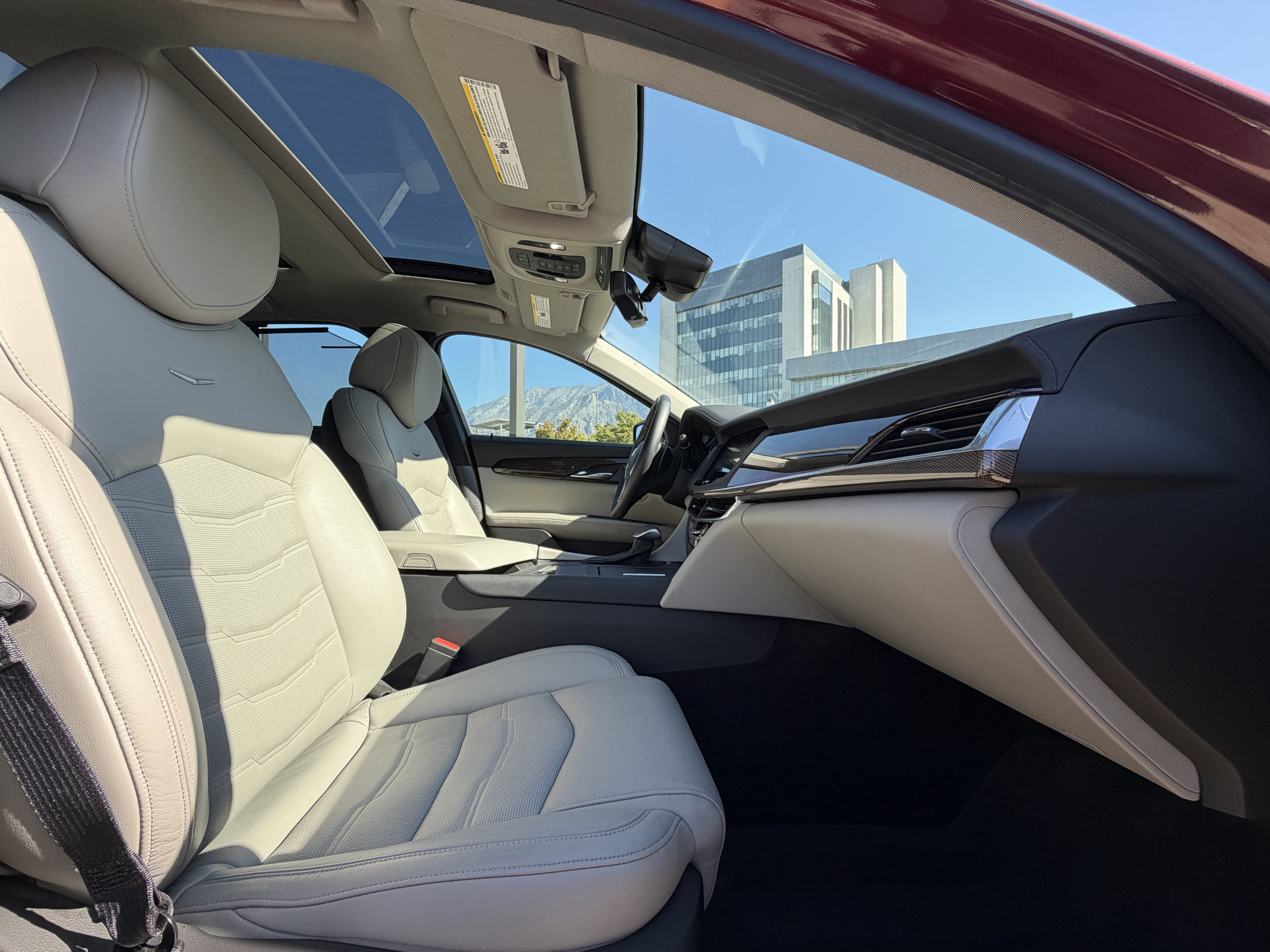 Used 2017 Cadillac CT6 Luxury AWD/4WD image 23