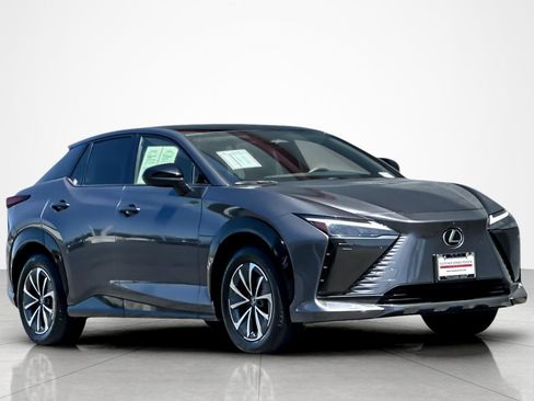 Used 2025 Lexus RZ 450e w/ Cold Area Package AWD/4WD image 7