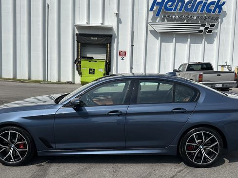 Used 2023 BMW 540i xDrive w/ M Sport Package AWD/4WD image 7