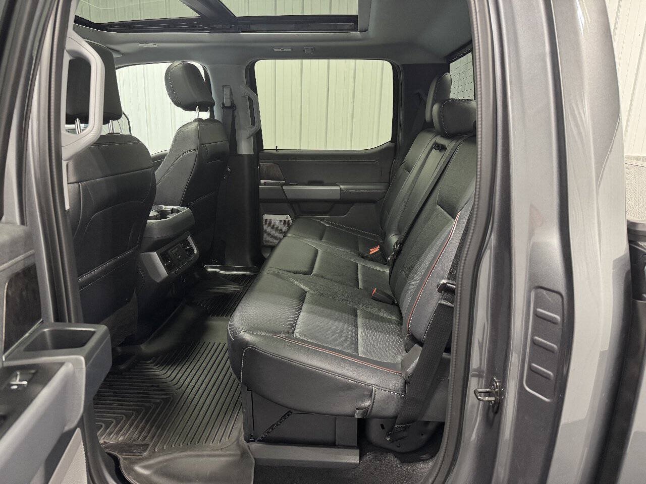 Used 2023 Ford F350 Lariat w/ Lariat Ultimate Package AWD/4WD image 23