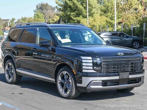 New 2026 Hyundai Palisade Limited image 3