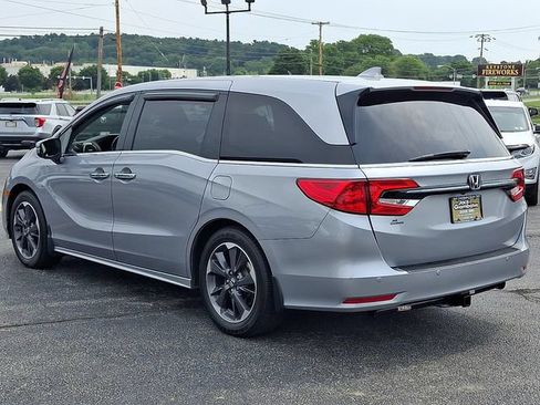 Used 2022 Honda Odyssey Elite image 4
