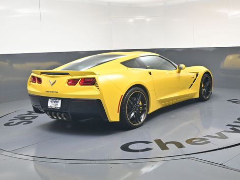 Used 2019 Chevrolet Corvette Stingray Coupe RWD image 26