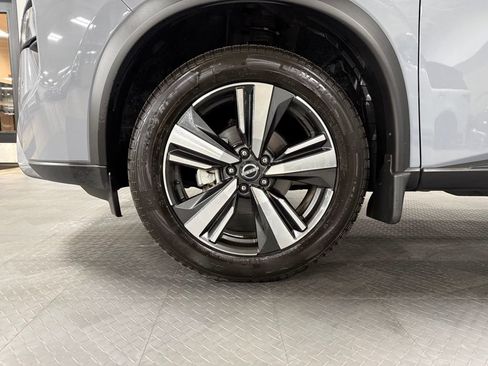 Used 2024 Nissan Rogue SL w/ SL Premium Package AWD/4WD image 7