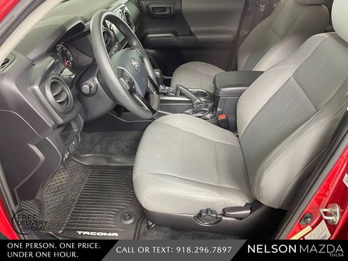 Used 2019 Toyota Tacoma SR image 19