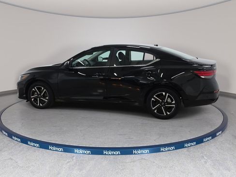 Used 2024 Nissan Sentra SV image 9