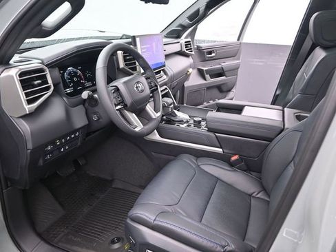 New 2026 Toyota Tundra Platinum image 5
