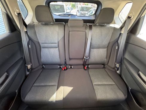 Used 2025 Nissan Rogue SV FWD image 35