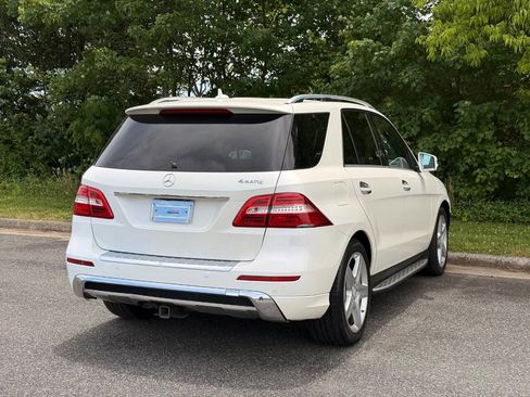 Used 2014 Mercedes-Benz ML 550 4MATIC image 9