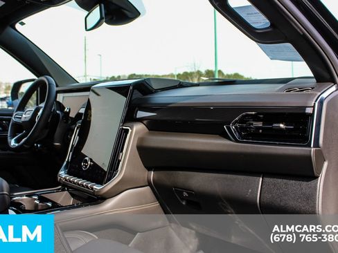 Used 2026 GMC Yukon XL Elevation image 27