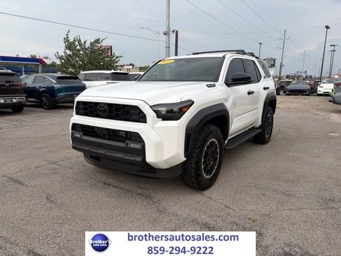 Used 2025 Toyota 4Runner 4WD image 1