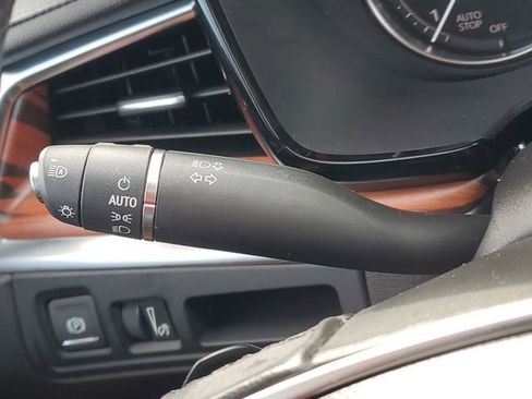 Certified 2023 Cadillac XT5 Premium Luxury w/ LPO, Floor Liner Package image 18