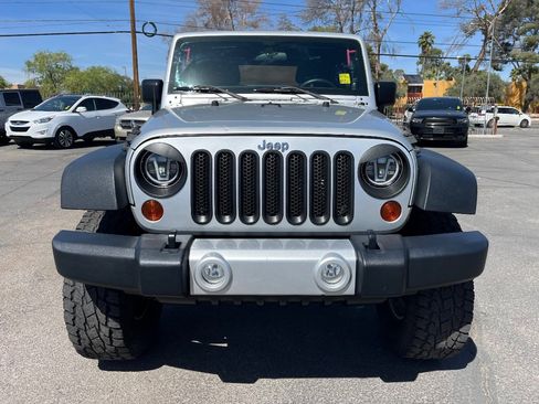 Used 2012 Jeep Wrangler Sport AWD/4WD image 12