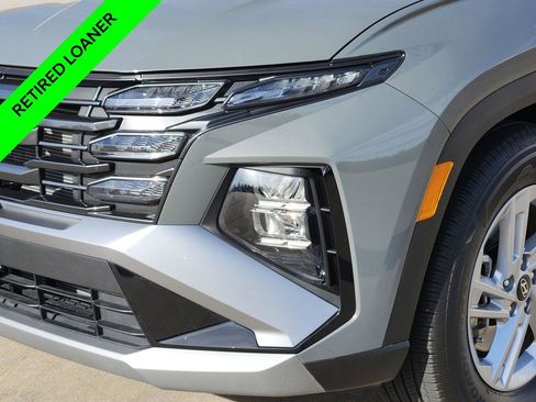 New 2026 Hyundai Tucson SE image 6