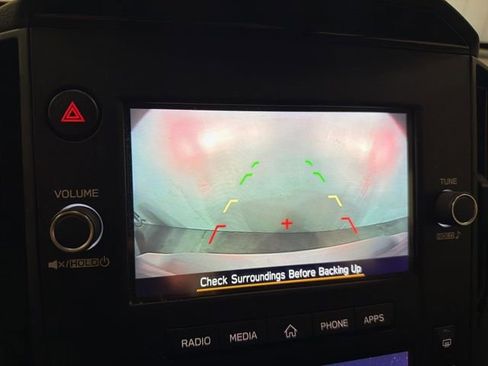 Used 2024 Subaru Impreza 2.0i image 8