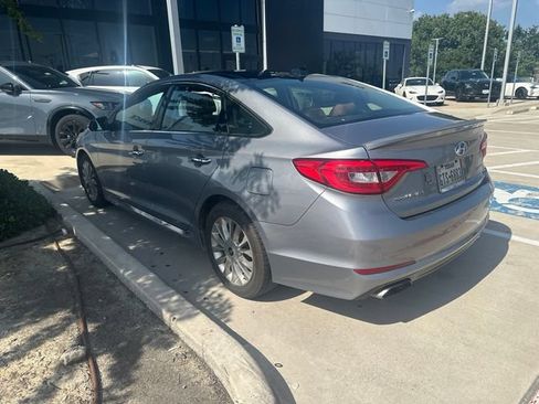 Used 2015 Hyundai Sonata Limited w/ Option Group 05 FWD image 11