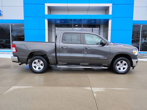Used 2019 RAM 1500 Big Horn image 33