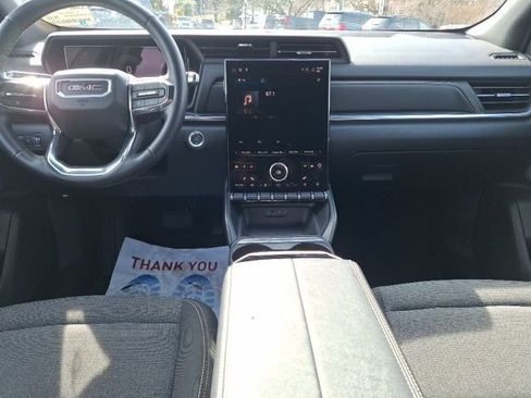 Used 2025 GMC Terrain Elevation image 12